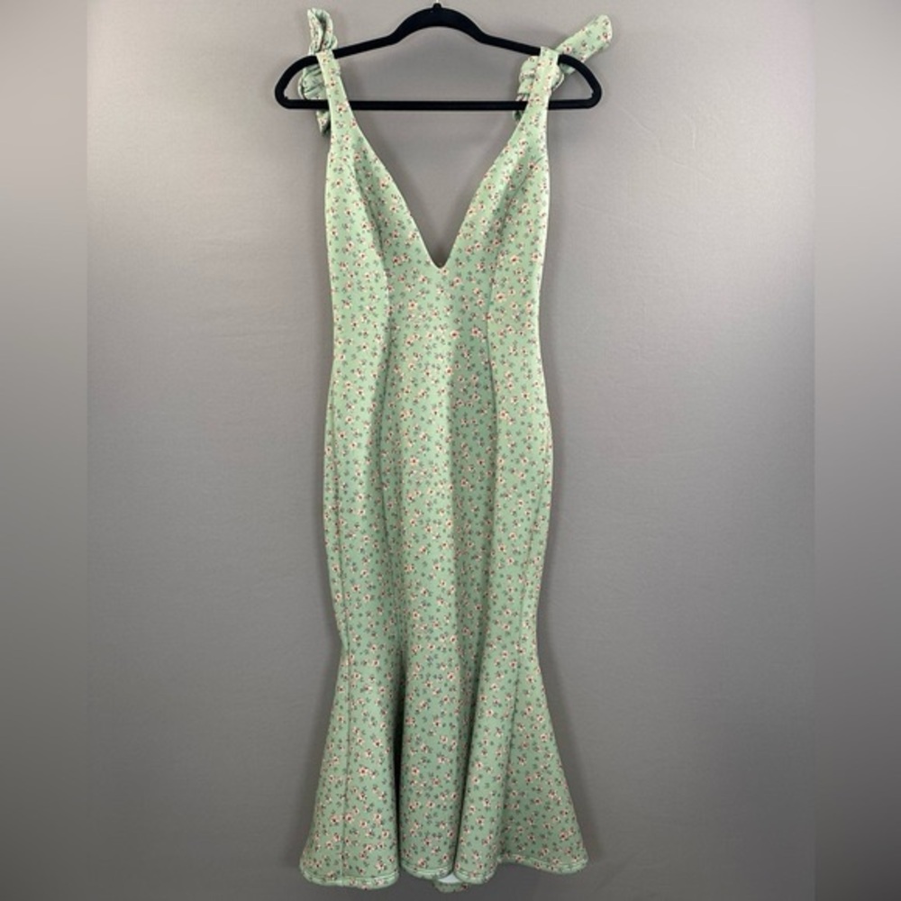 ASOS FLORAL DRESS - Picture 4 of 5